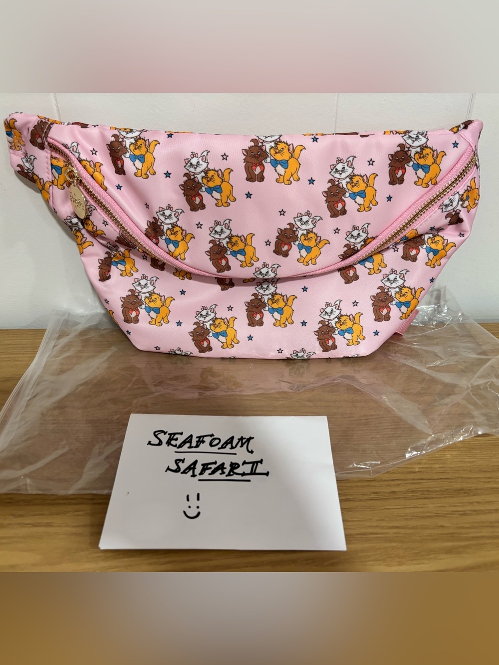 NWOT Sew Magical Aristocats Jumbo Fanny Sling Crossbody